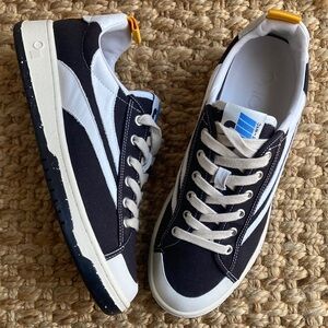New: Oncept Portland Sneakers. Size 8.5